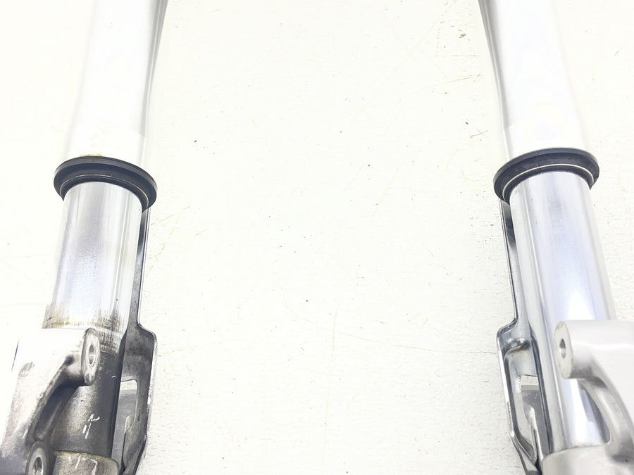 04-06 VICTORY KINGPIN FRONT FORKS SHOCK SUSPENSION TRIPLE TREE STRAIGHT