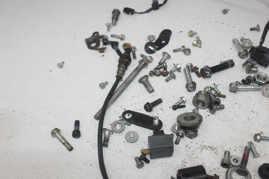 2015 KAWASAKI NINJA 300 EX300A HARDWARE NUTS BOLTS CLIP PEG BALLIST SPROCKET