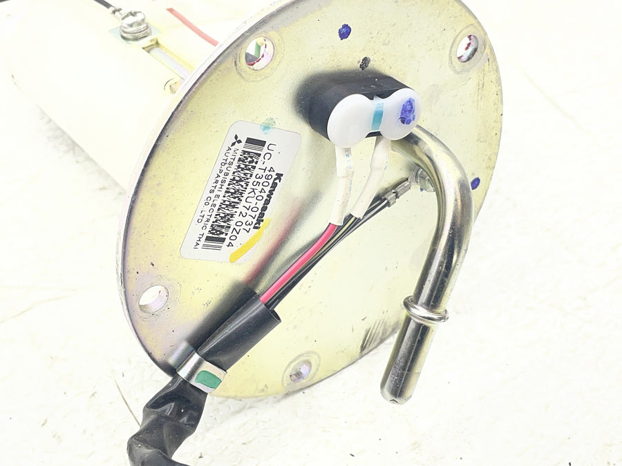 15-21 KAWASAKI VERSYS 650 KLE650 FUEL PUMP GAS PETROL SENDER UNIT 49040-0737