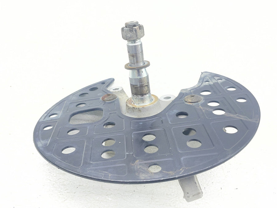 06-09 SUZUKI QUADRACER 450 LTR450 2X4 FRONT LEFT STEERING KNUCKLE SPINDLE