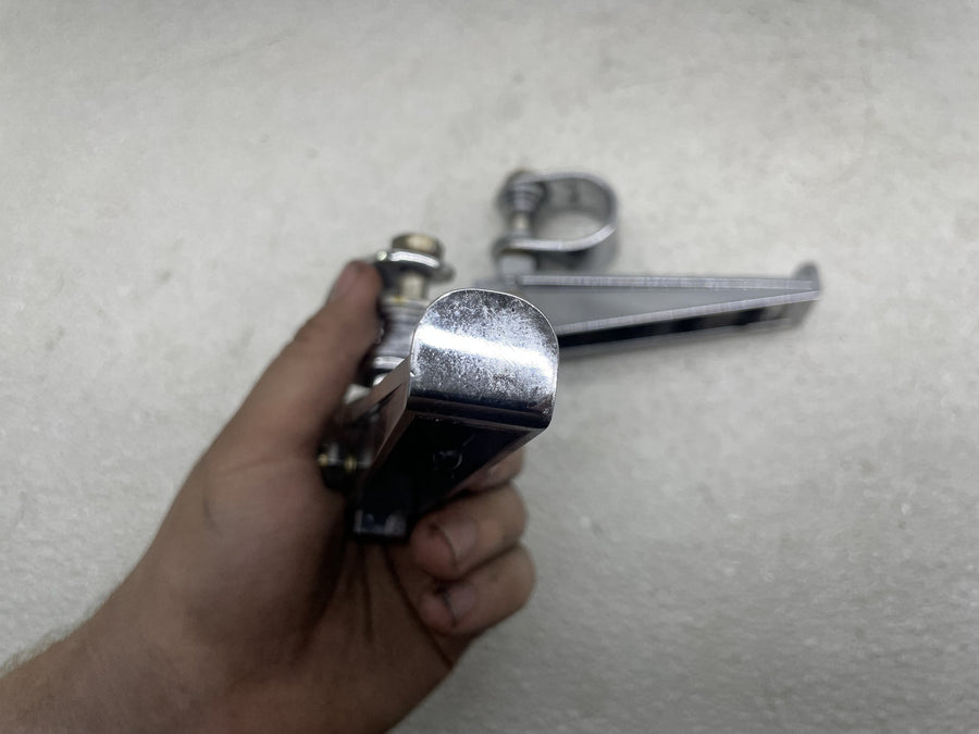 04-06 HARLEY-DAVIDSON SPORTSTER 1200 XL1200L FRONT HIGHWAY FOOTPEGS SET PAIR
