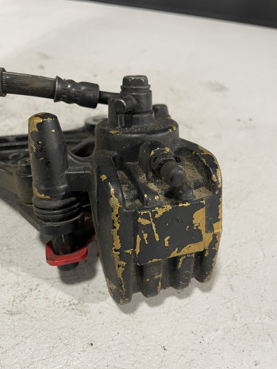05-06 KAWASAKI NINJA ZX6R ZX636C REAR BACK BRAKE CALIPER W MOUNT BRACKET