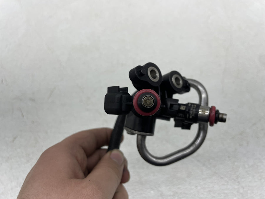 24-26 HARLEY-DAVIDSON STREET GLIDE FLHX FUEL INJECTORS W/ RAIL
