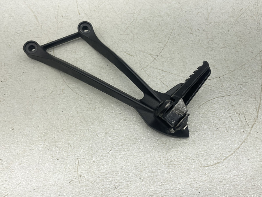 19-23 KAWASAKI NINJA ZX6R ZX636 REAR BACK PASSENGER PEG SET PAIR