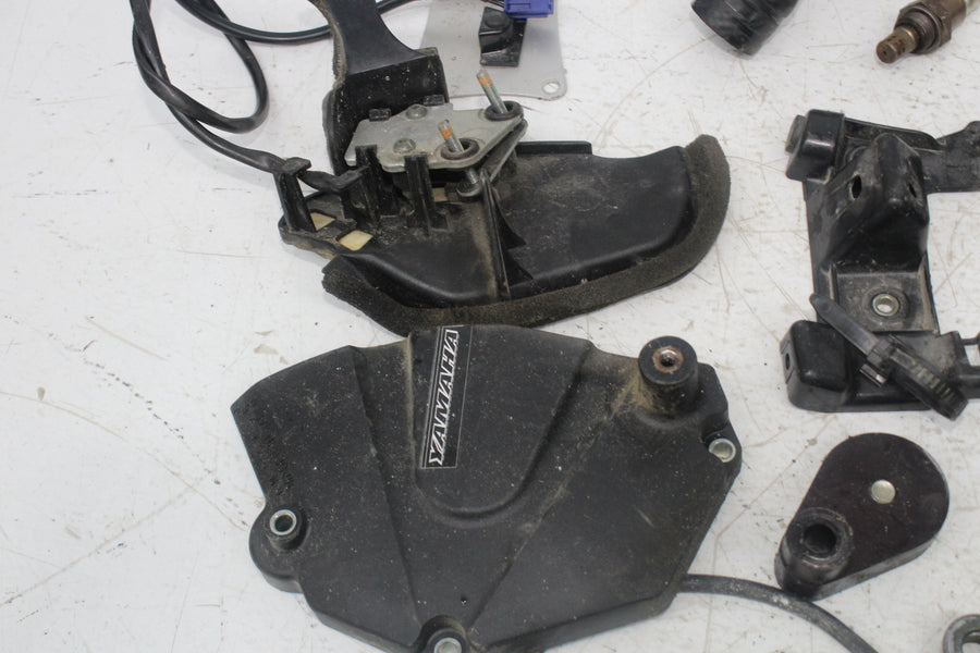 06-07 YAMAHA YZF R6 PARTS AND HARDWARE NUTS BOLTS SPROCKET OXYGEN SENSOR