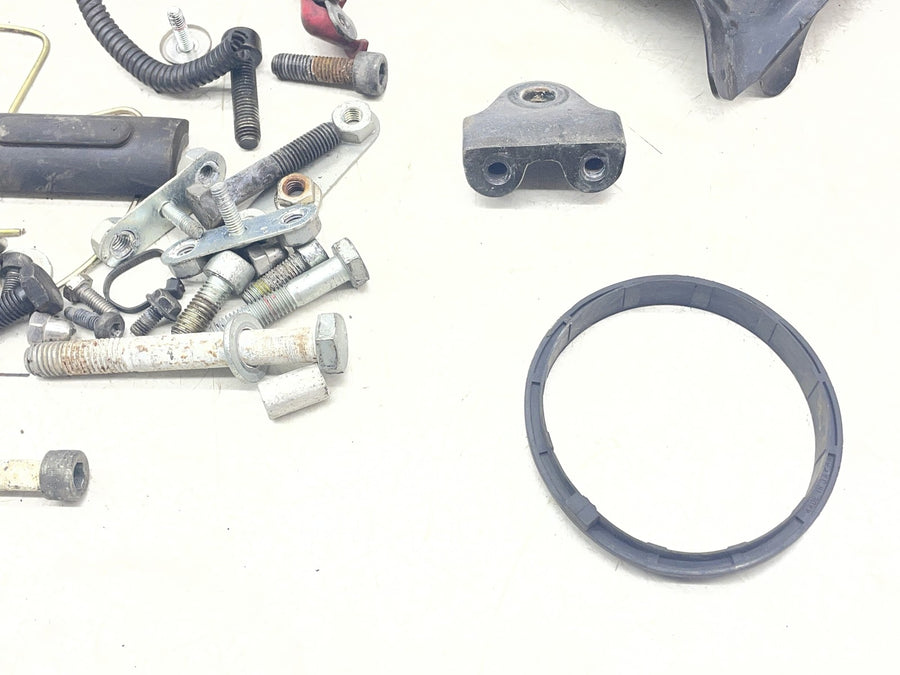 04-06 VICTORY KINGPIN PARTS HARDWARE GAUGE MOUNT BRACKET HORN LINKAGE