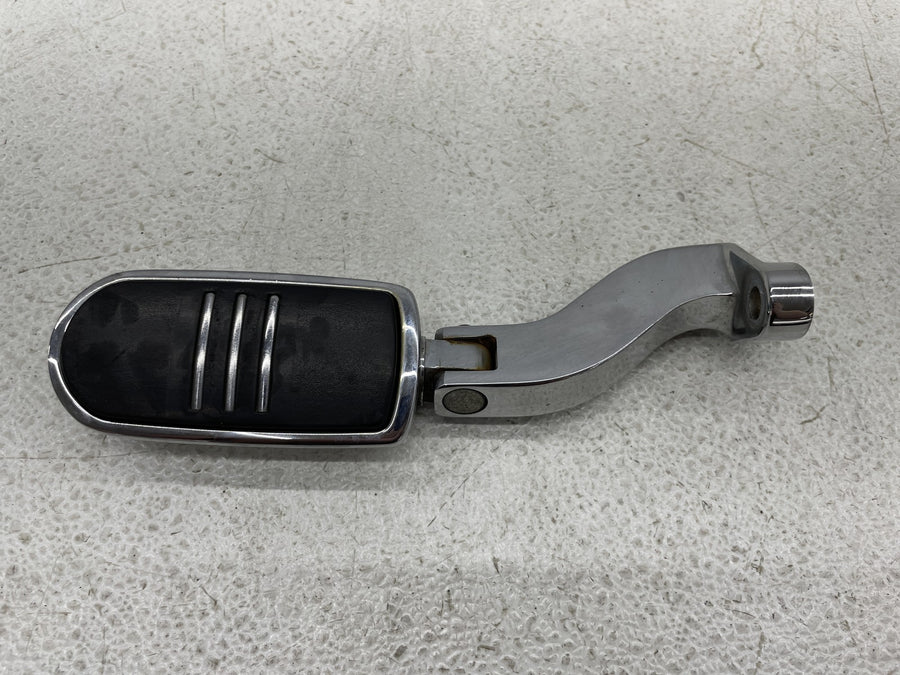 07-11 HARLEY-DAVIDSON STREET GLIDE FLHX REAR PASSENGER FOOTPEGS PEGS PAIR