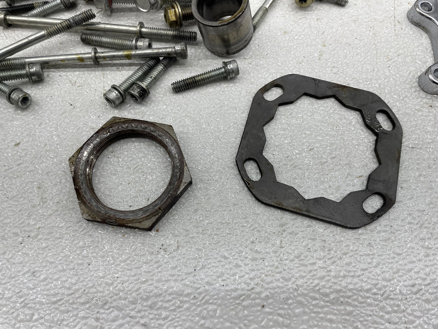 07-11 HARLEY-DAVIDSON ROAD KING CLASSIC TWIN CAM 96CI ENGINE PARTS HARDWARE LOT