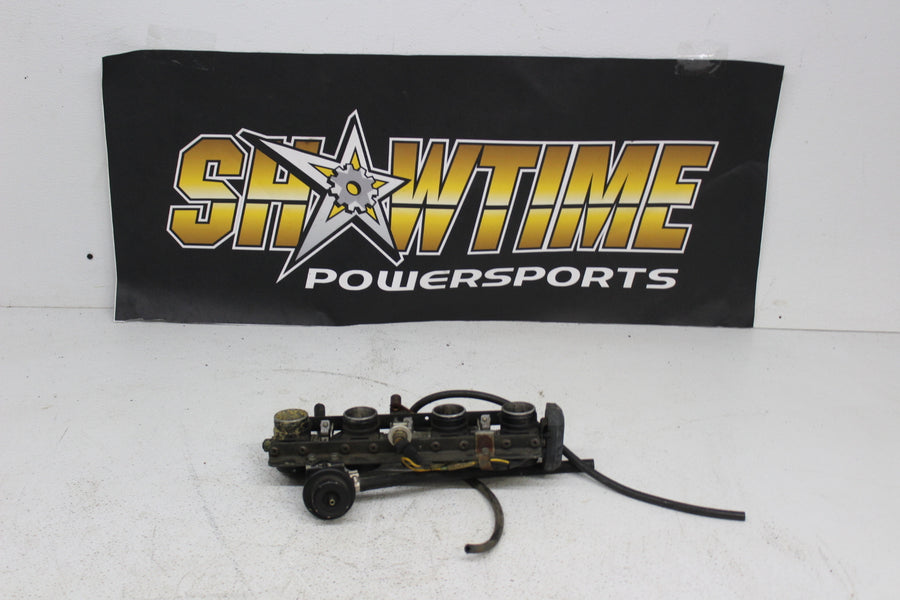 1985 KAWASAKI GPZ550 ZX550A THROTTLE BODY BODIES RAIL INJECTORS TPS