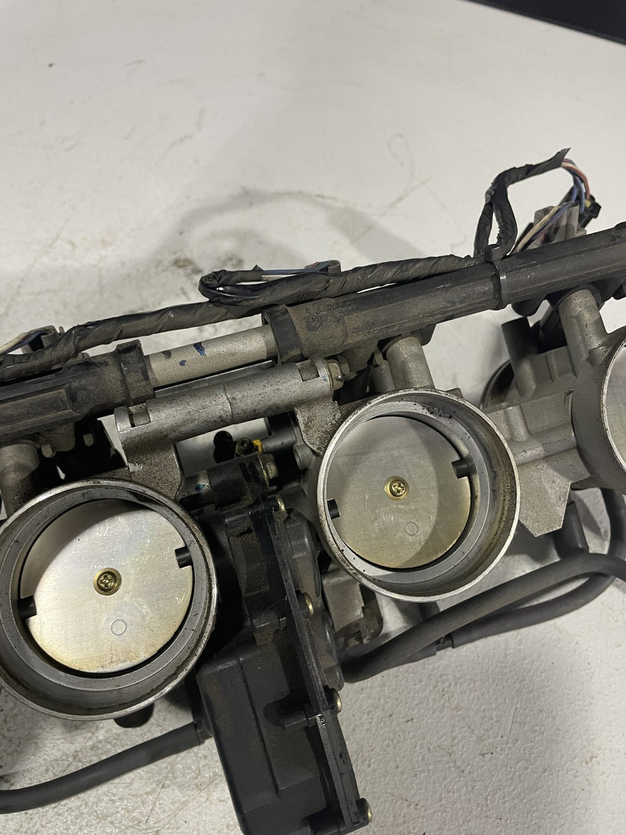 04-06 KAWASAKI NINJA ZX12R THROTTLE BODY BODIES STVA FUEL INJECTORS TPS