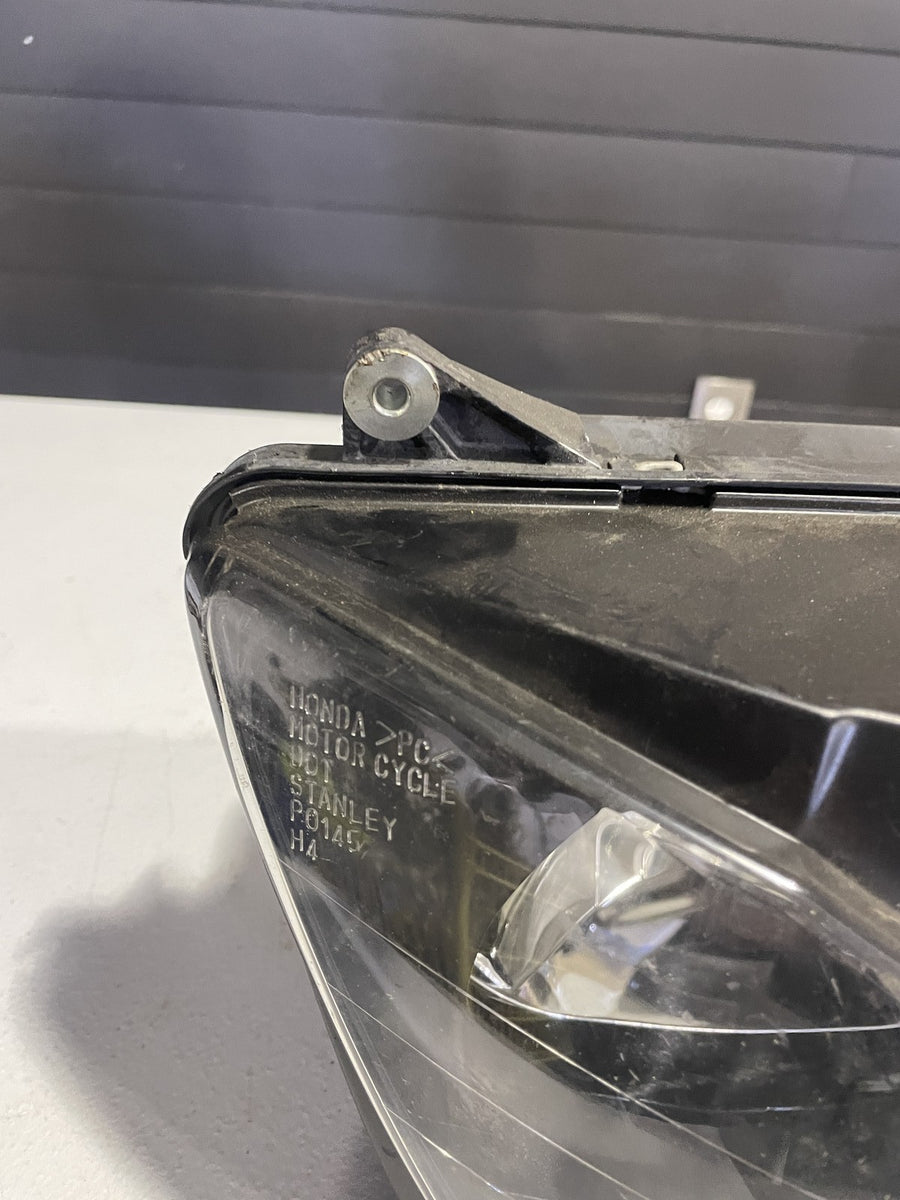 99-00 HONDA CBR600F4 FRONT HEADLIGHT HEAD LIGHT LAMP 33120-MBW-682