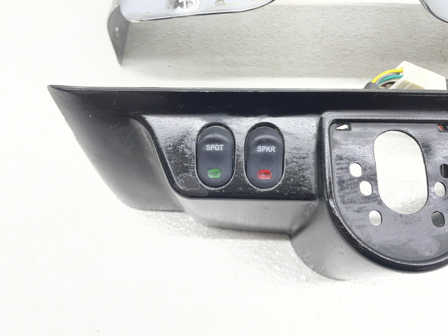 07-11 HARLEY-DAVIDSON ELECTRA GLIDE ULTRA CLASSIC DASHBOARD SWITCH PANEL COVER