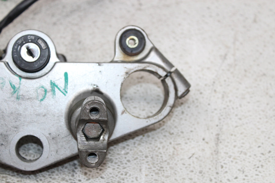 1993 SUZUKI VX800 FORKS UPPER TRIPLE TREE CLAMP