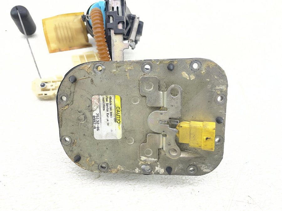 07-09 HARLEY-DAVIDSON SOFTAIL NIGHT TRAIN FXSTB FUEL GAS PUMP 75132-06