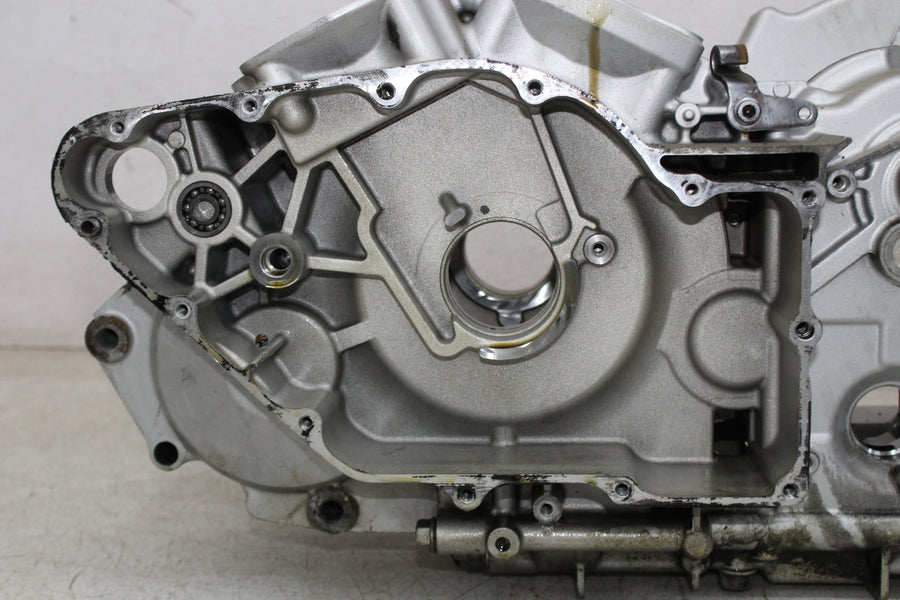 11-24 HONDA FURY VT1300 CX ENGINE MOTOR CRANKCASE CRANK CASES BLOCK