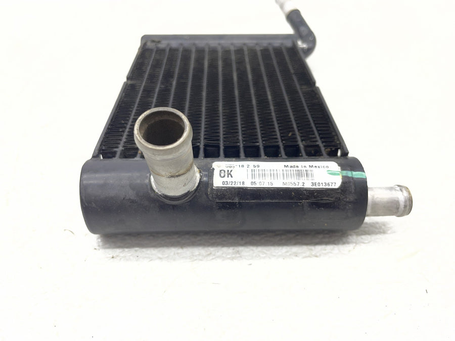 17-23 HARLEY-DAVIDSON ELECTRA GLIDE ULTRA LIMITED FLHTK RIGHT ENGINE RADIATOR