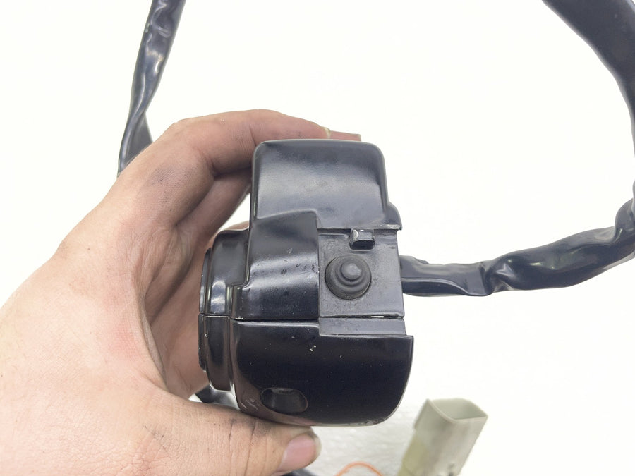 07-11 HARLEY-DAVIDSON STREET GLIDE FLHX LEFT CONTROL SWITCH