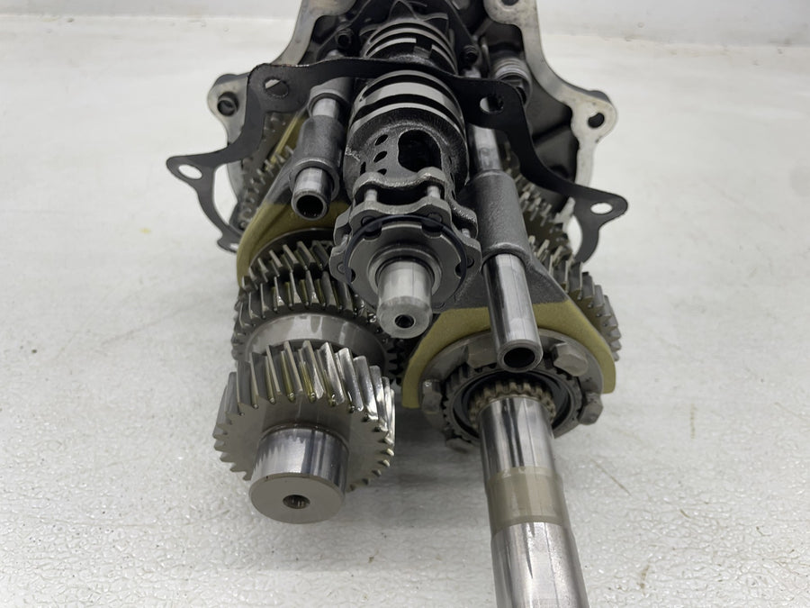 24-26 HARLEY-DAVIDSON STREET GLIDE FLHX M8 117CI ENGINE TRANSMISSION GEARS