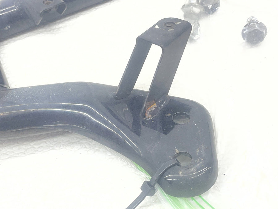 2012 SUZUKI BOULEVARD M109R MUFFLER EXHAUST PIPE BRACKET MOUNT