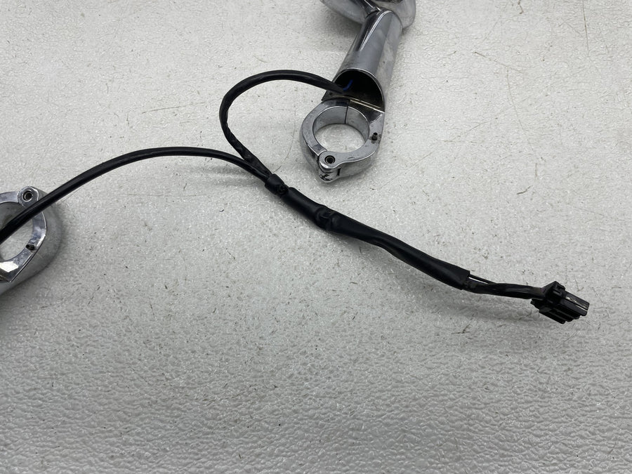 14-20 HARLEY-DAVIDSON SPORTSTER SUPER LOW XL1200T FRONT LEFT RIGHT TURN SIGNALS