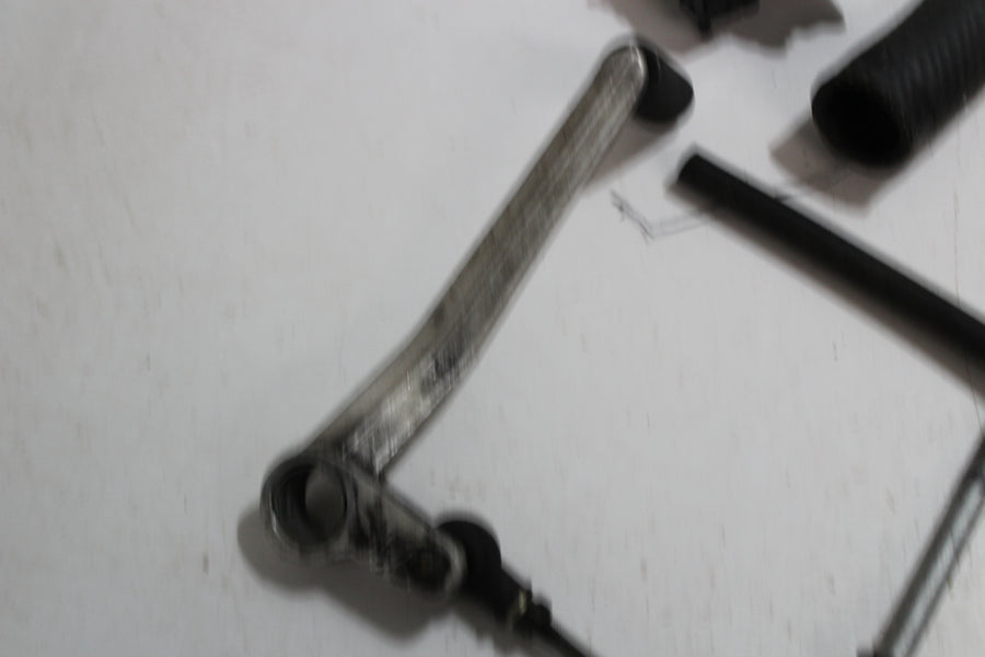 1993 KAWASAKI NINJA ZX6 ZX600E PARTS AND HARDWARE NUTS BOLTS