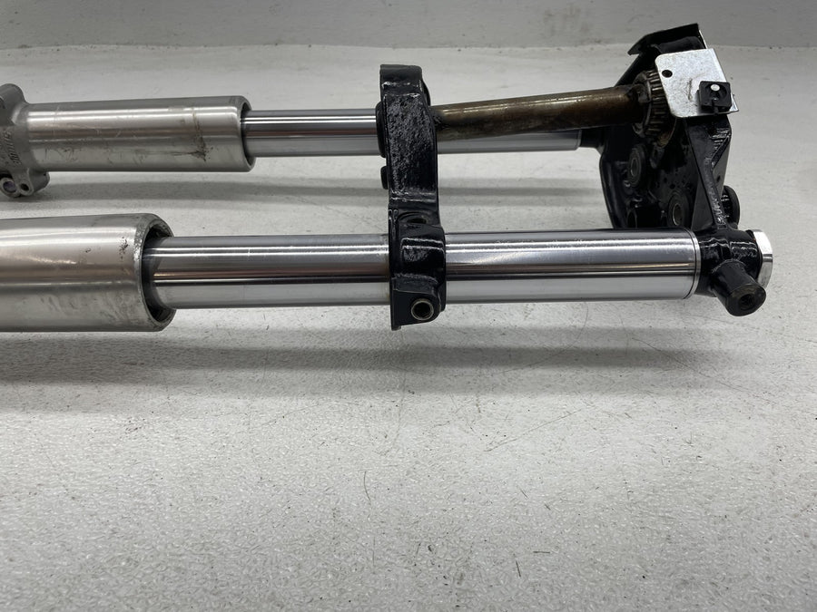 07-11 HARLEY-DAVIDSON ELECTRA GLIDE ULTRA CLASSIC FLHTCU FRONT FORKS COMPLETE