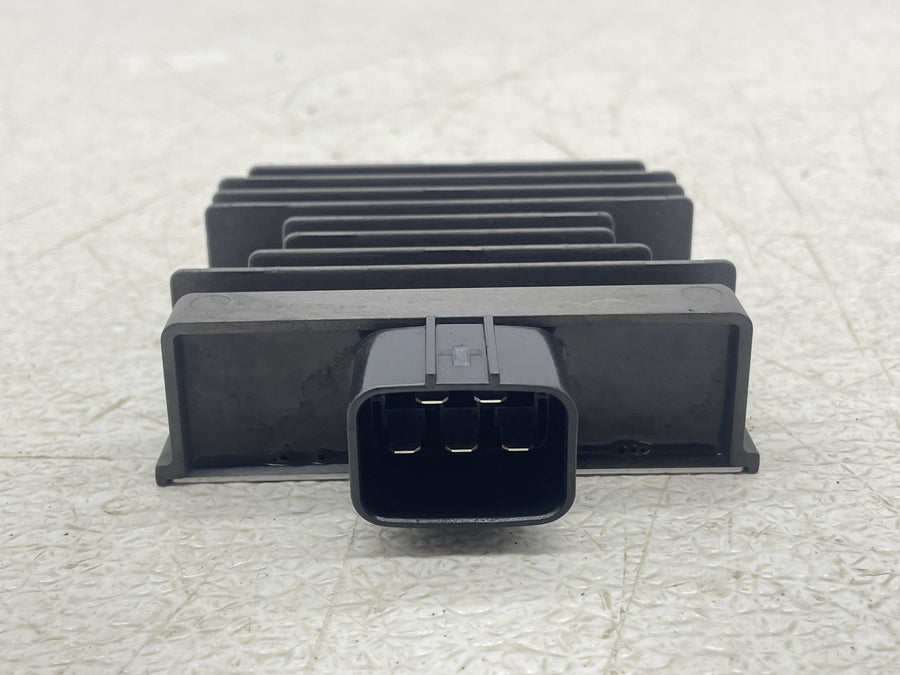 19-23 KAWASAKI NINJA ZX6R ZX636 RECTIFIER VOLTAGE REGULATOR