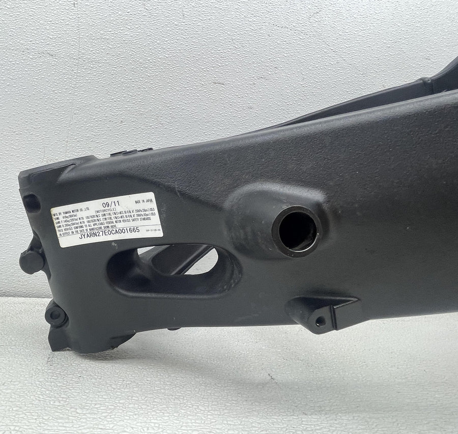 11-13 YAMAHA FZ8 FRAME CHASSIS STPSS STRAIGHT