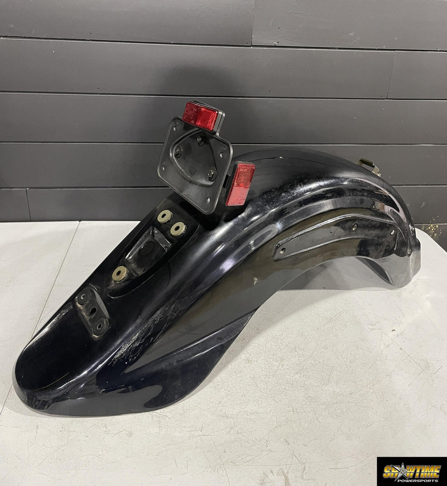 05-08 KAWASAKI VULCAN 1600 REAR BACK WHEEL FENDER MUD GUARD