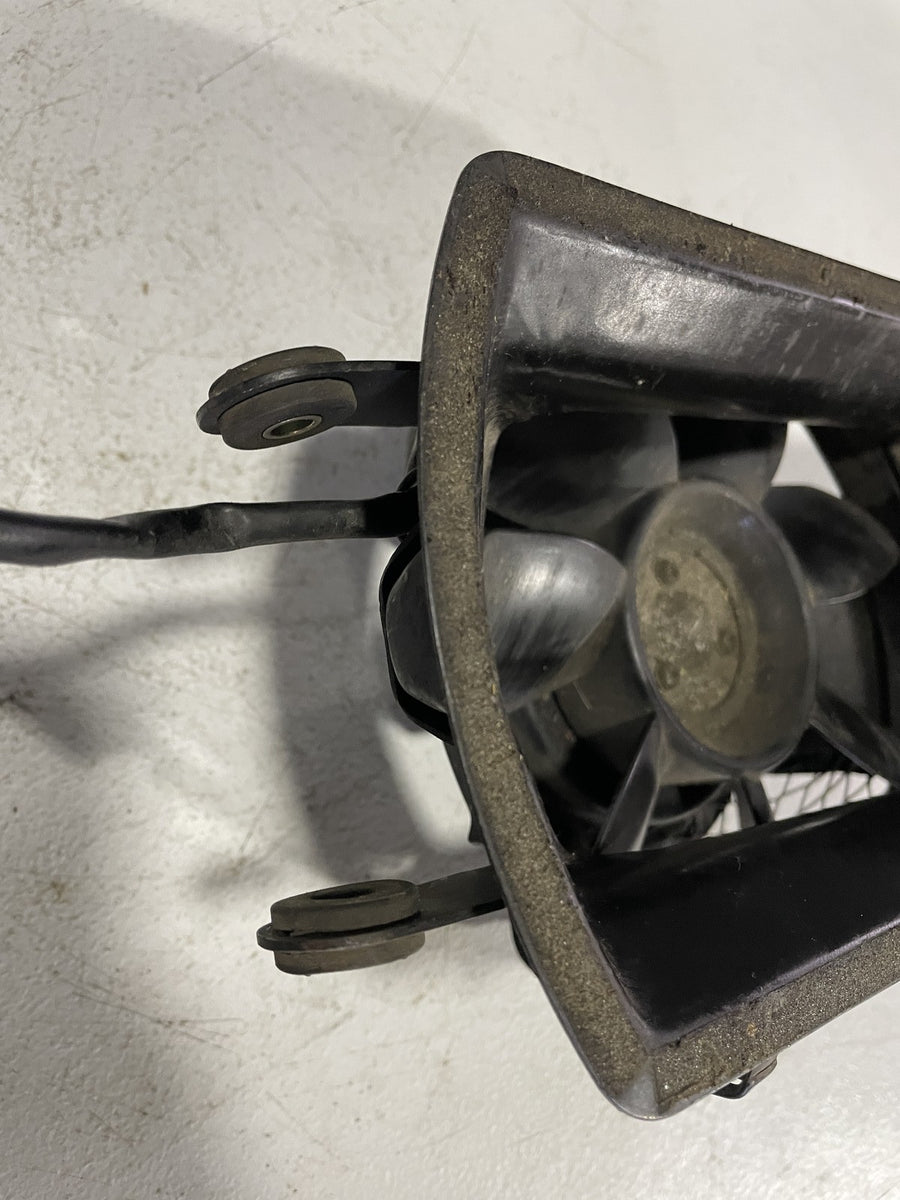 01-04 SUZUKI INTRUDER VOLUSIA 800 VL800 ENGINE RADIATOR COOLING FAN