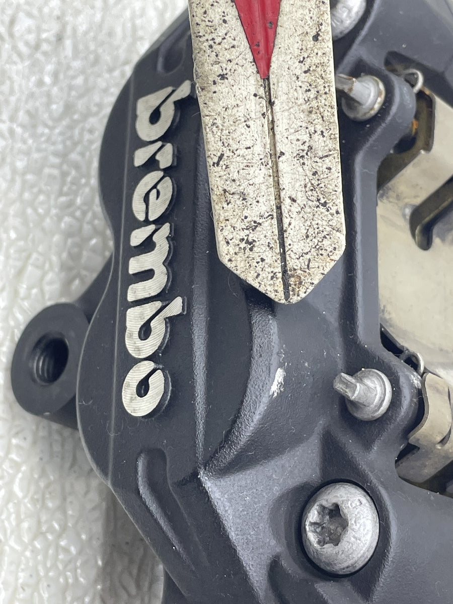 09-14 BMW F800R BREMBO FRONT BRAKE CALIPER SET PAIR CALIPERS