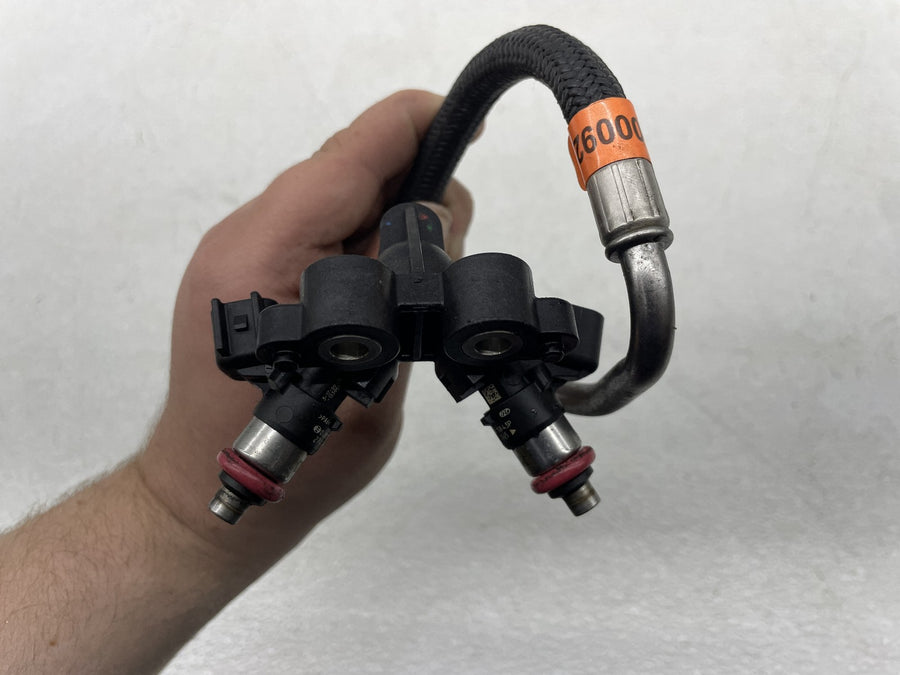 24-26 HARLEY-DAVIDSON STREET GLIDE FLHX FUEL INJECTORS W/ RAIL