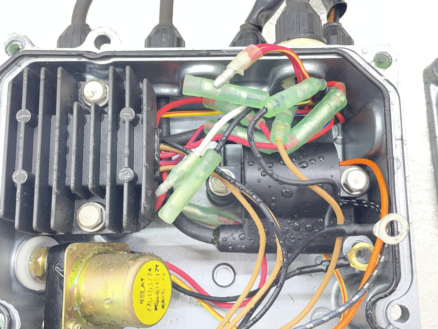 92-97 KAWASAKI JET SKI 750 SS ELECTIRCAL BOX RECTIFIER VOLTAGE REGULATOR COIL