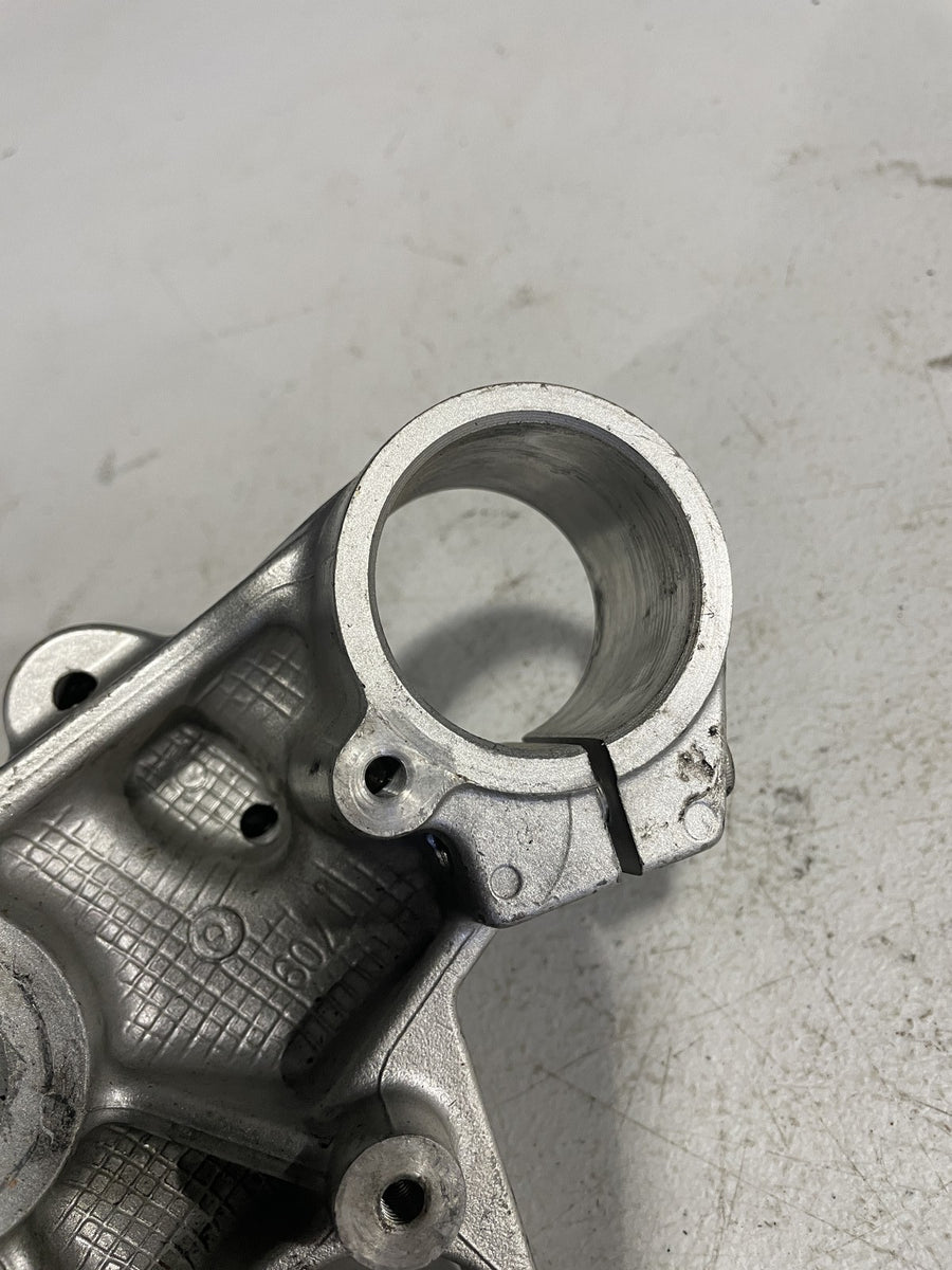 2006 TRIUMPH TIGER FORKS UPPER TRIPLE TREE CLAMP