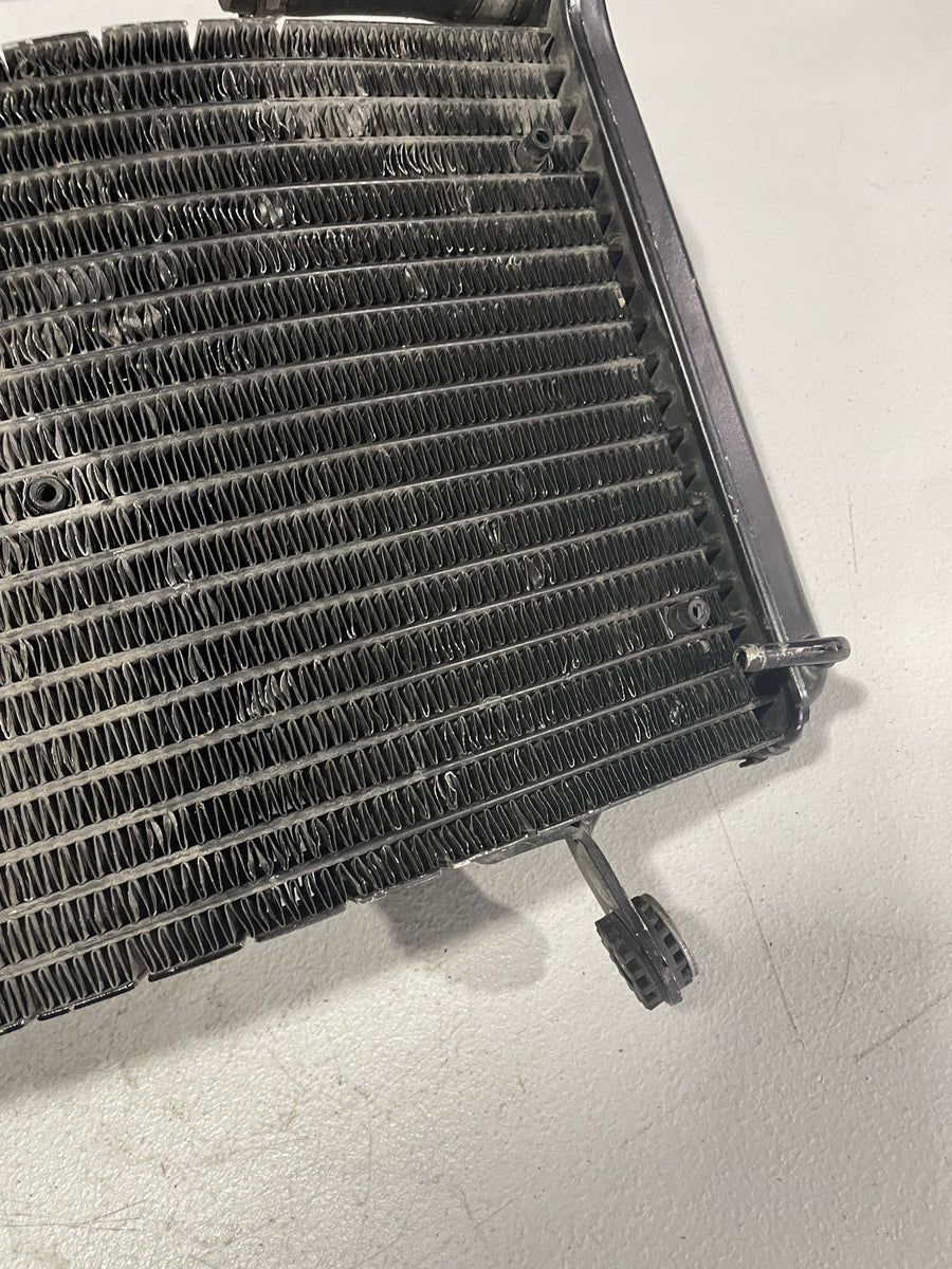 2004 DUCATI 999 ENGINE RADIATOR MOTOR COOLER COOLING RADIATER