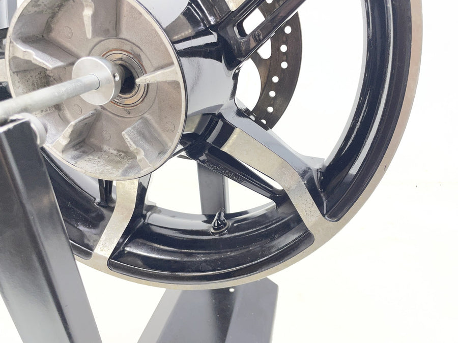 24-26 HARLEY-DAVIDSON ROAD GLIDE FLTRX HELIX REAR BACK WHEEL RIM