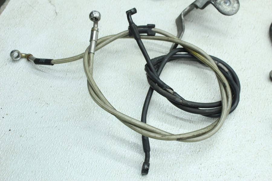 13-17 HARLEY-DAVIDSON DYNA FXDWG PARTS HARDWARE BRAKE LINE SIGNAL MIRROR MOUNT