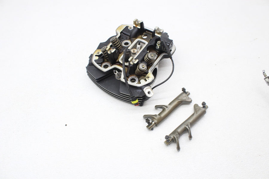 18-24 HARLEY-DAVIDSON HERITAGE SOFTAIL 107CI ENGINE FRONT CYLINDER HEAD VALVES