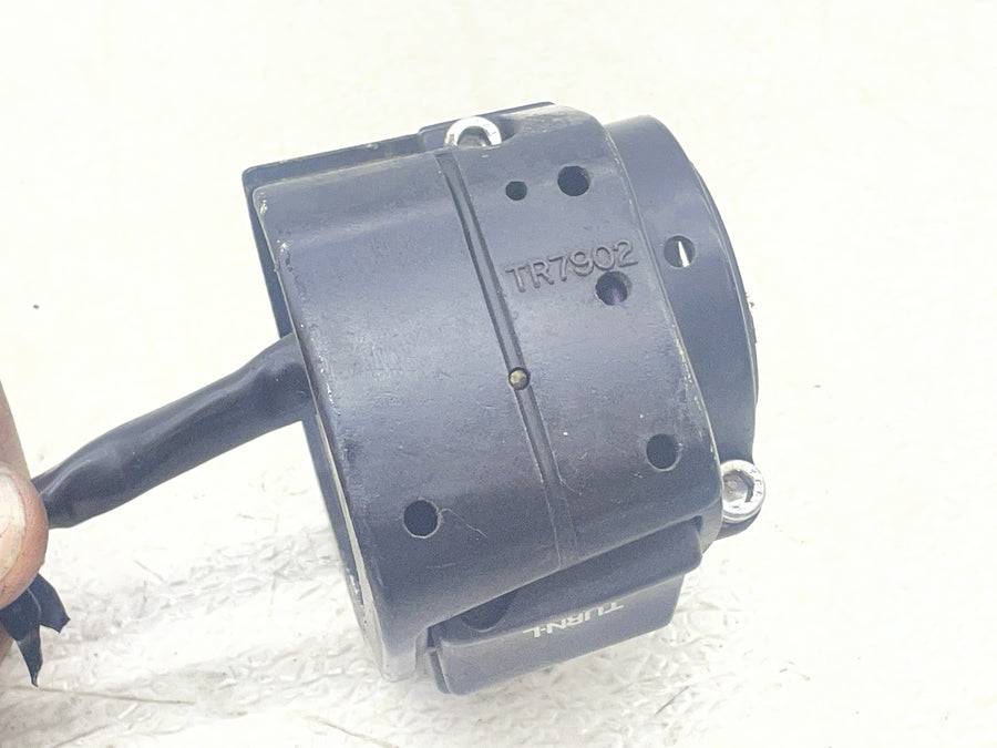 87-92 HARLEY-DAVIDSON LOW RIDER FXLR LEFT SWITCH CONTROL HORN SIGNALS LIGHT