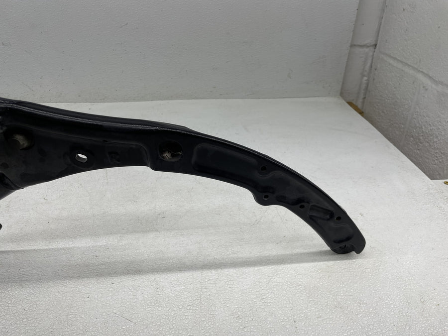 07-11 HARLEY-DAVIDSON ROAD KING CLASSIC FLHRC REAR BACK FENDER SUPPORT SUBFRAME
