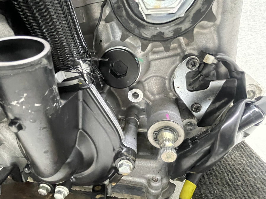 24-26 KAWASAKI NINJA ZX6R ZX636 COMPLETE ENGINE MOTOR CASES RUNS CLEAN NICE!