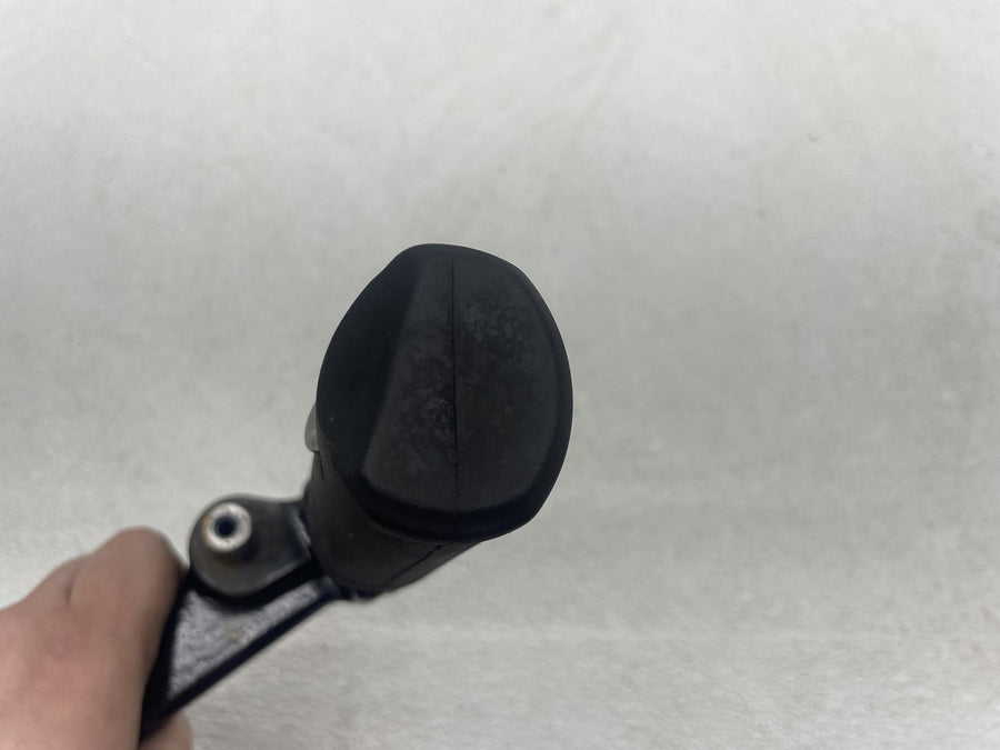 20-24 HARLEY-DAVIDSON SOFTAIL STANDARD FXST RIGHT FRONT FOOT REST PEG STEP