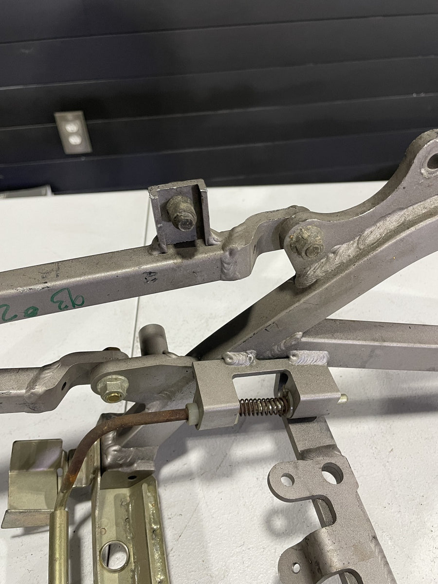 93-95 KAWASAKI NINJA ZX7R REAR BACK TAIL SUBFRAME SUB FRAME