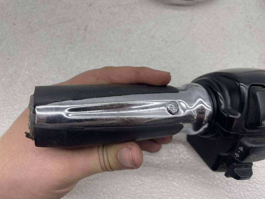 13 HARLEY-DAVIDSON ROAD GLIDE CVO CUSTOM FLTRXSE2 LEFT CONTROL SWITCH
