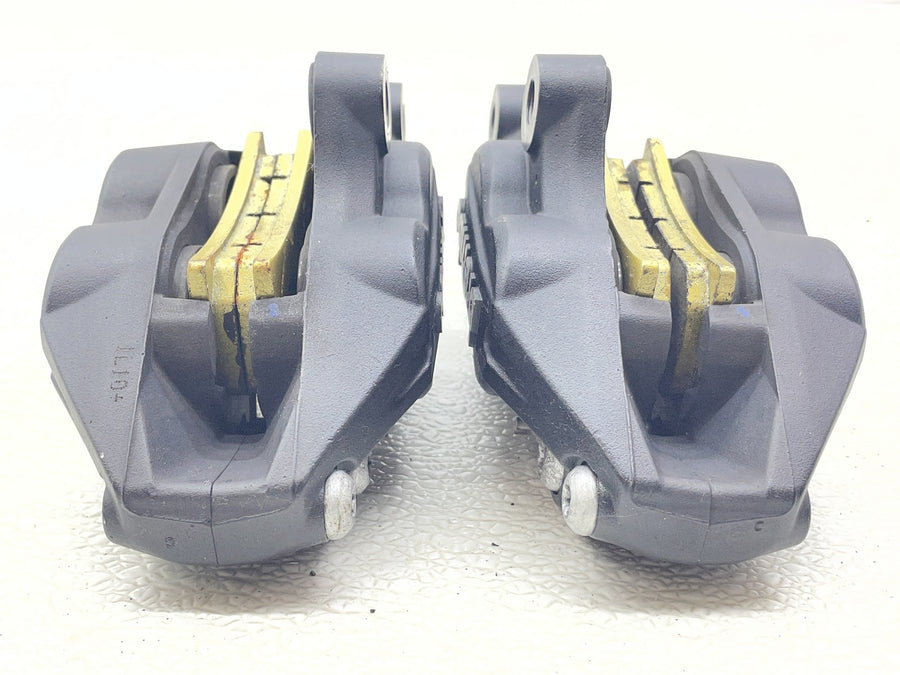 09-14 BMW F800R BREMBO FRONT BRAKE CALIPER SET PAIR CALIPERS