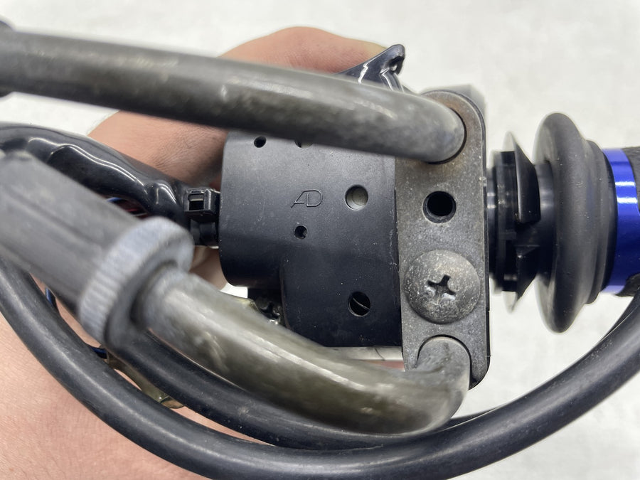 06-07 SUZUKI GSXR600 RIGHT CONTROL KILL OFF START SIGNAL SWITCH