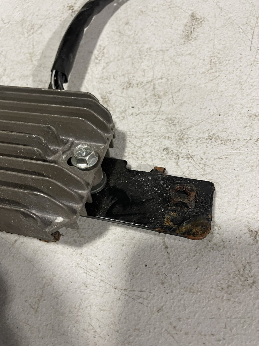06-07 SUZUKI GSXR750 RECTIFIER VOLTAGE REGULATOR