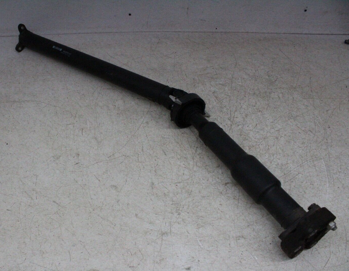 16 BMW 328XI F30 REAR BACK DRIVE SHAFT