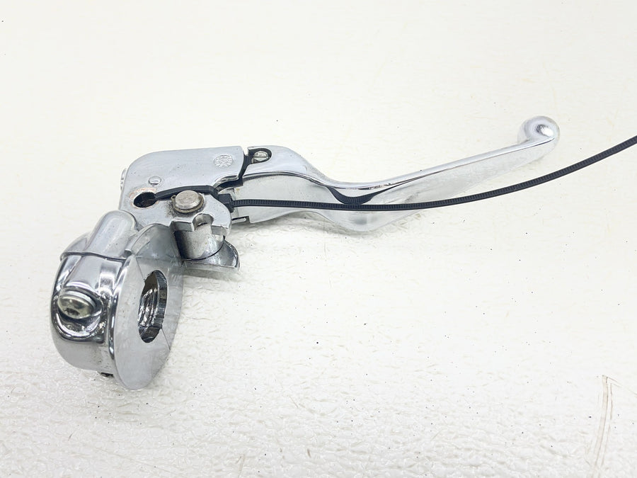 24-26 HARLEY-DAVIDSON ROAD GLIDE FLTRX 117CI M8 CHROME CLUTCH LEVER PERCH MOUNT