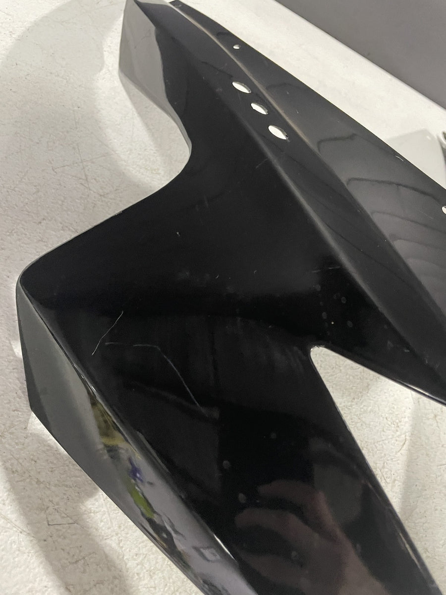 05-06 SUZUKI GSXR1000 FRONT UPPER NOSE FAIRING ZXMT COWL SHROUD